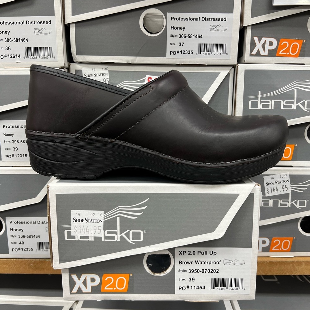 ⭐️ Dansko XP2.0 Clog